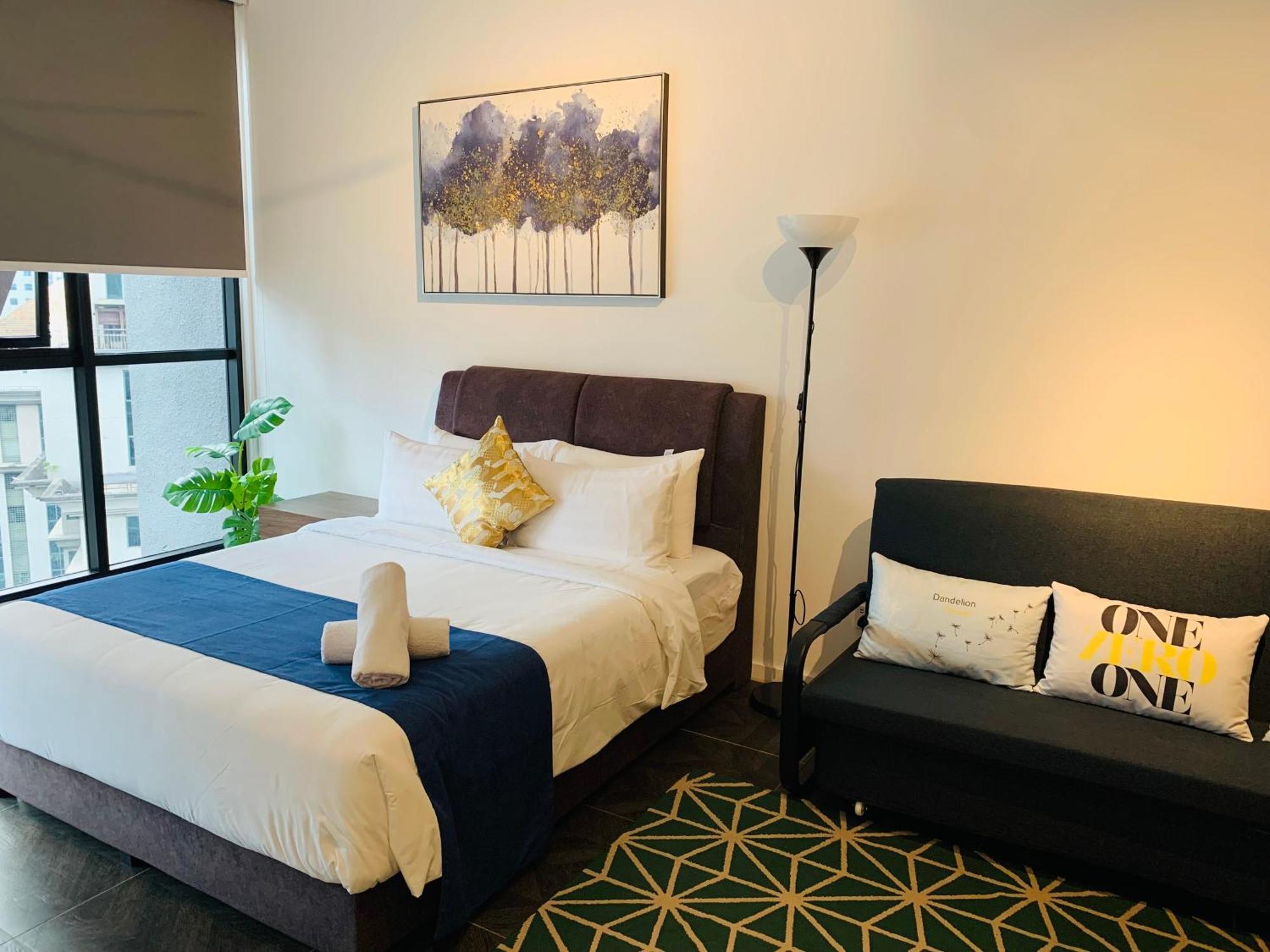 Scarletz Suites Klcc By Gc Luxury Suites Куала Лумпур Екстериор снимка