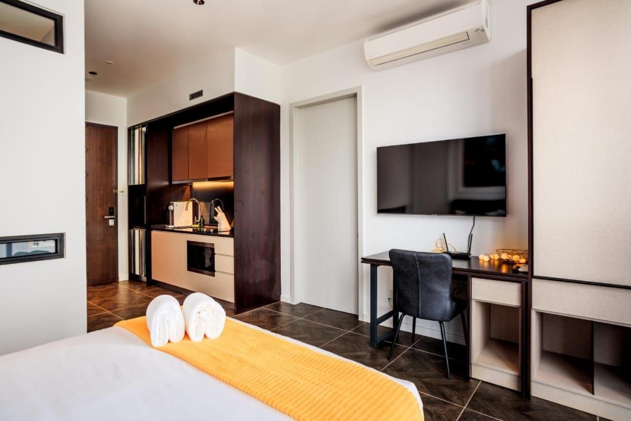 Scarletz Suites Klcc By Gc Luxury Suites Куала Лумпур Екстериор снимка