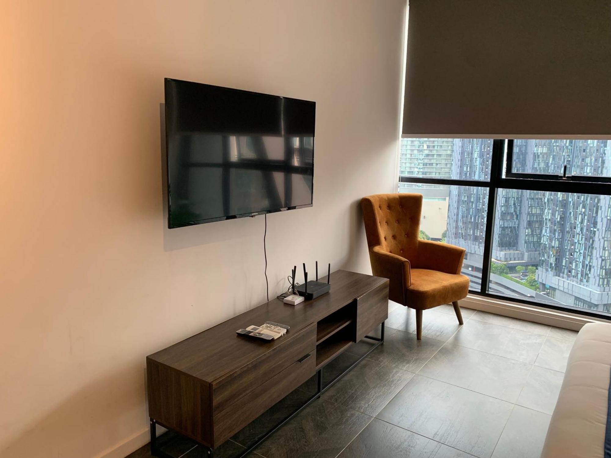 Scarletz Suites Klcc By Gc Luxury Suites Куала Лумпур Екстериор снимка